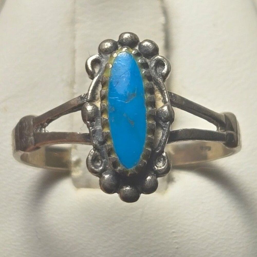 Southwestern Turquoise Vintage Sterling Silver Ring Sz 7.5